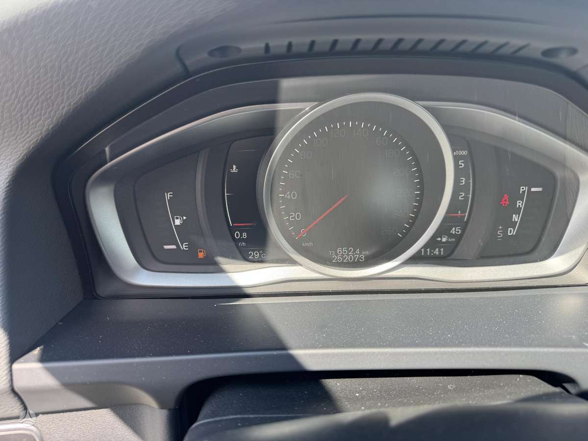 Volvo S60, 2.0 l., Седан