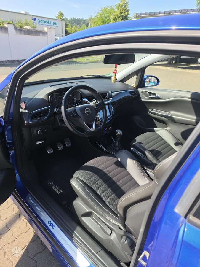 Opel Corsa, 1.6 l., Хэтчбек