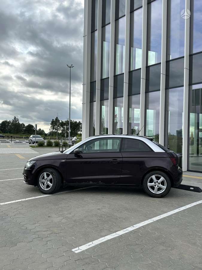 Audi A1, 1.6 l., hečbekas