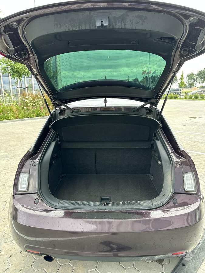 Audi A1, 1.6 l., hečbekas