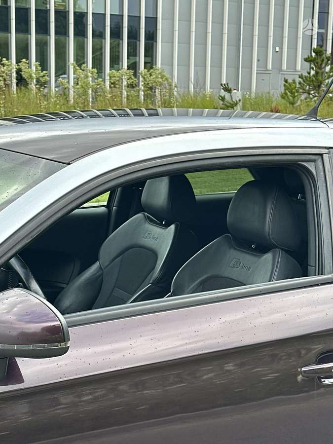 Audi A1, 1.6 l., hatchback