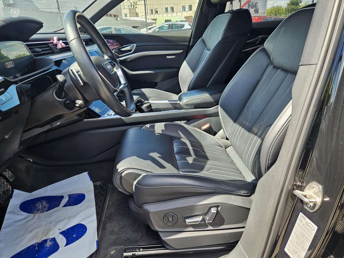 Audi e-tron Sportback, 95 kWh, hatchback