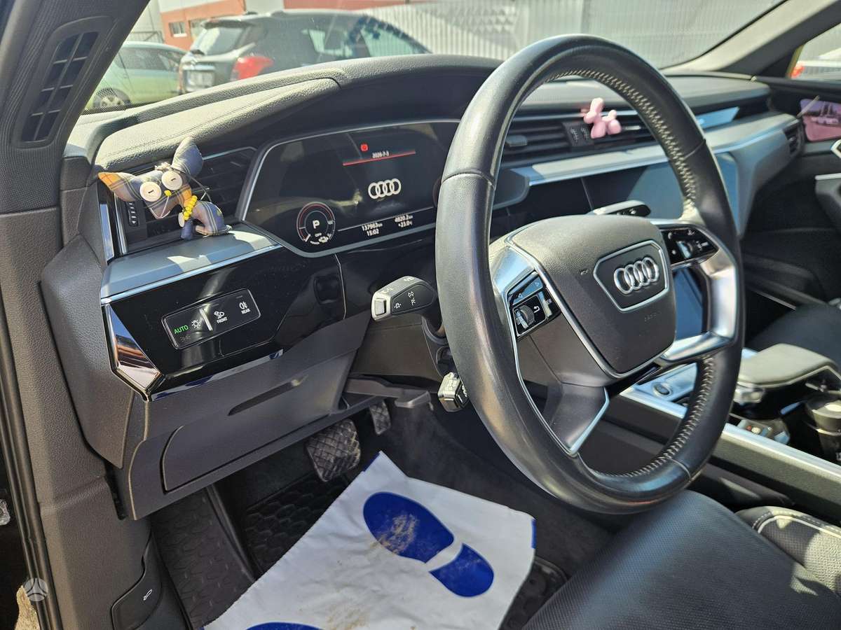 Audi e-tron Sportback, 95 kWh, hatchback