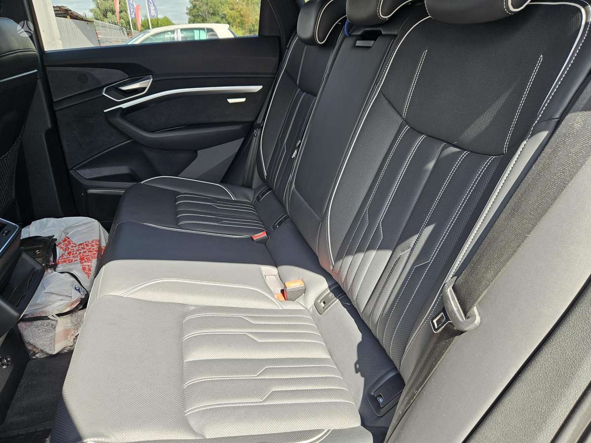 Audi e-tron Sportback, 95 kWh, hatchback