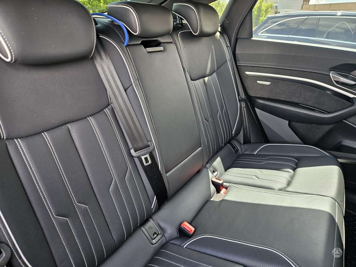 Audi e-tron Sportback, 95 kWh, hatchback