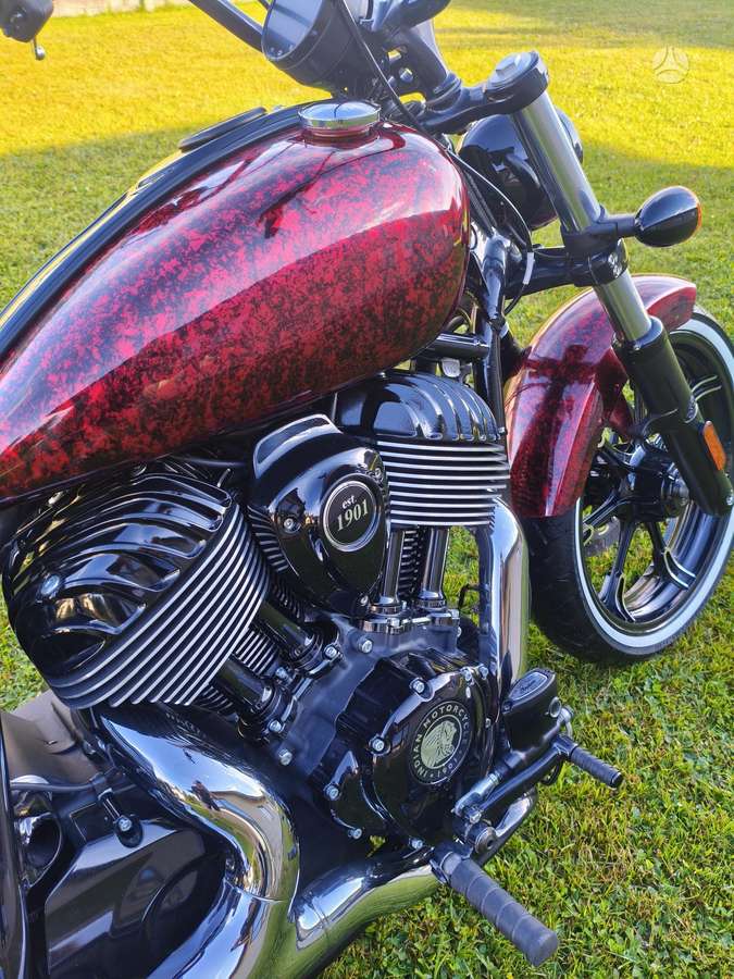 Indian Chief 1901cc, choppers / cruisers / custom
