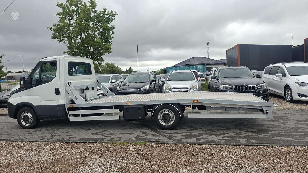 Iveco Daily, 2.3 l., cargo van