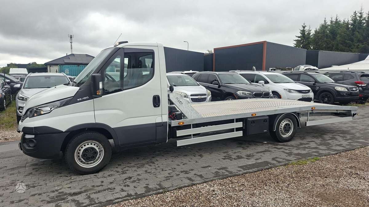 Iveco Daily, 2.3 l., cargo van