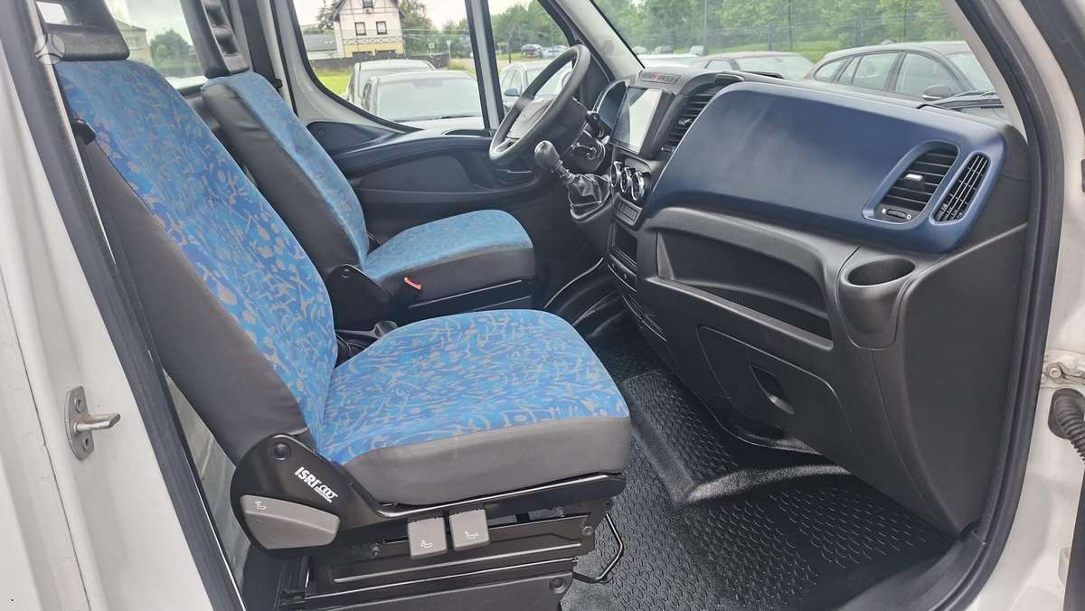Iveco Daily, 2.3 l., cargo van