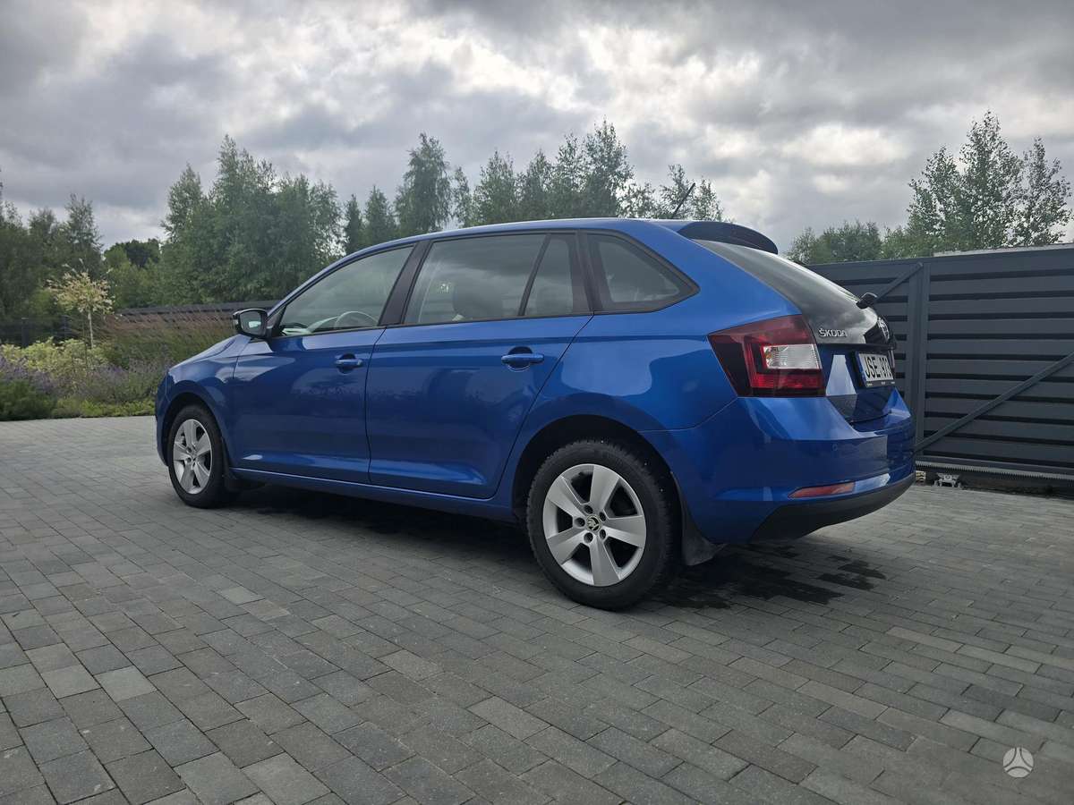 Skoda Rapid, 1.2 l., Хэтчбек