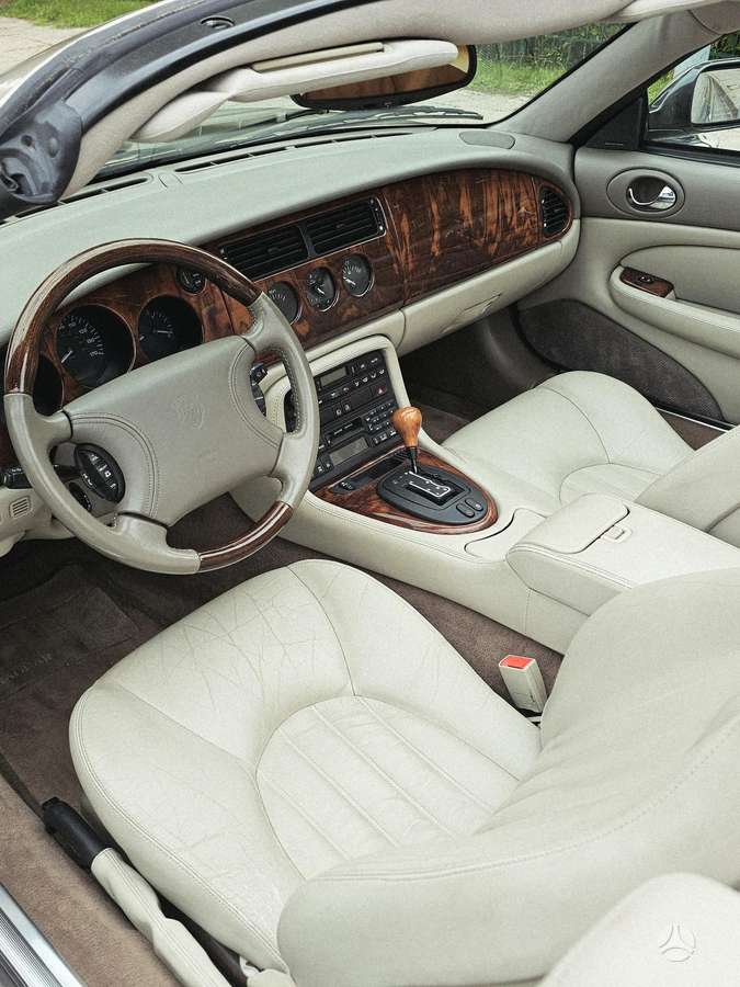 Jaguar XK8, 4.0 l., Кабриолет