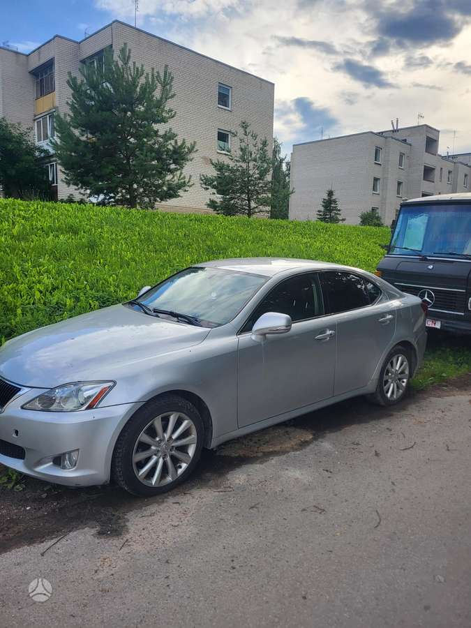 Lexus IS 220, 2.2 l., Седан