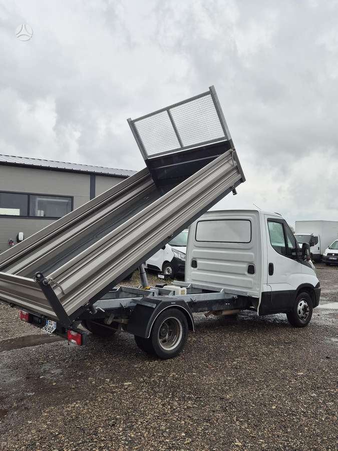 Iveco Daily, 2.3 l., cargo van