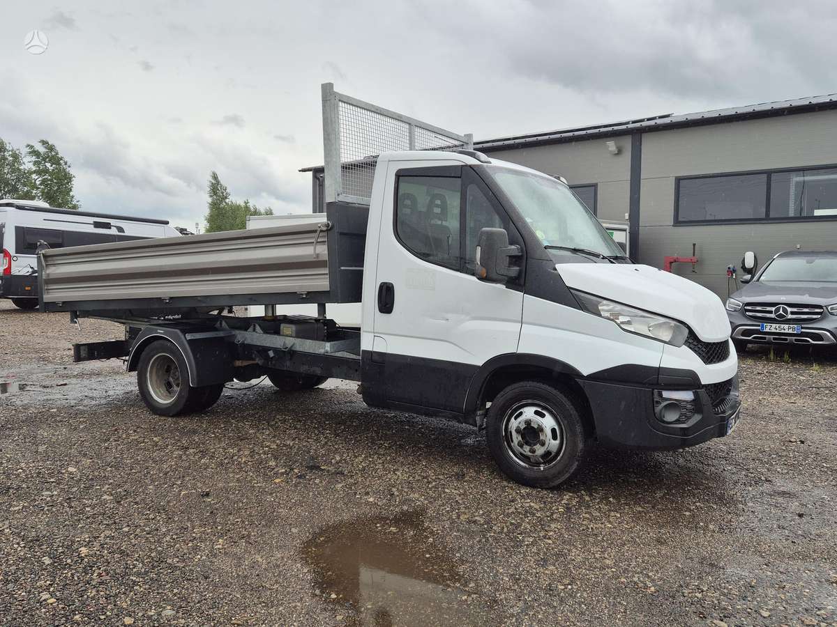 Iveco Daily, 2.3 l., cargo van