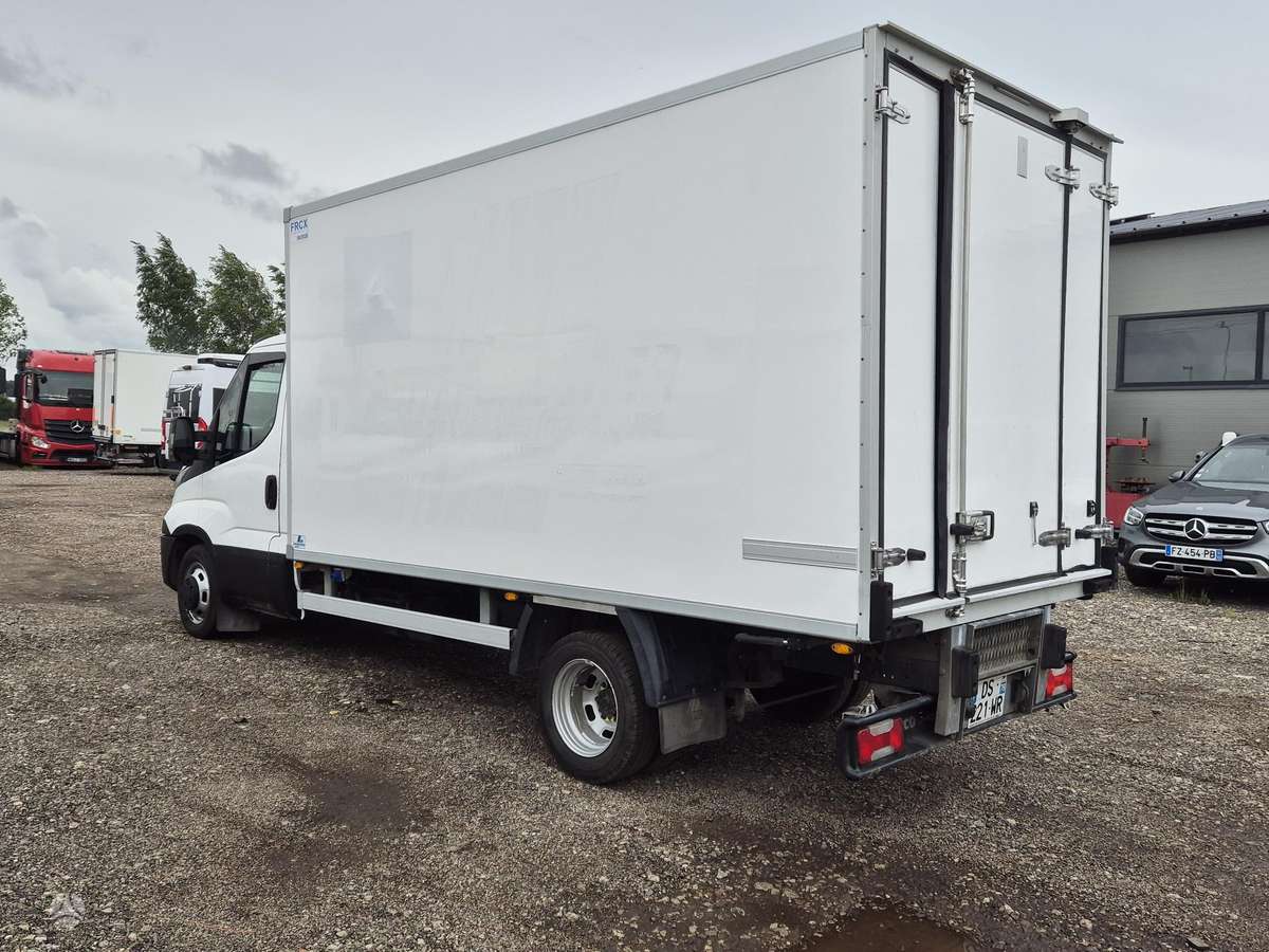 Iveco Daily 35C13, refrižerātori