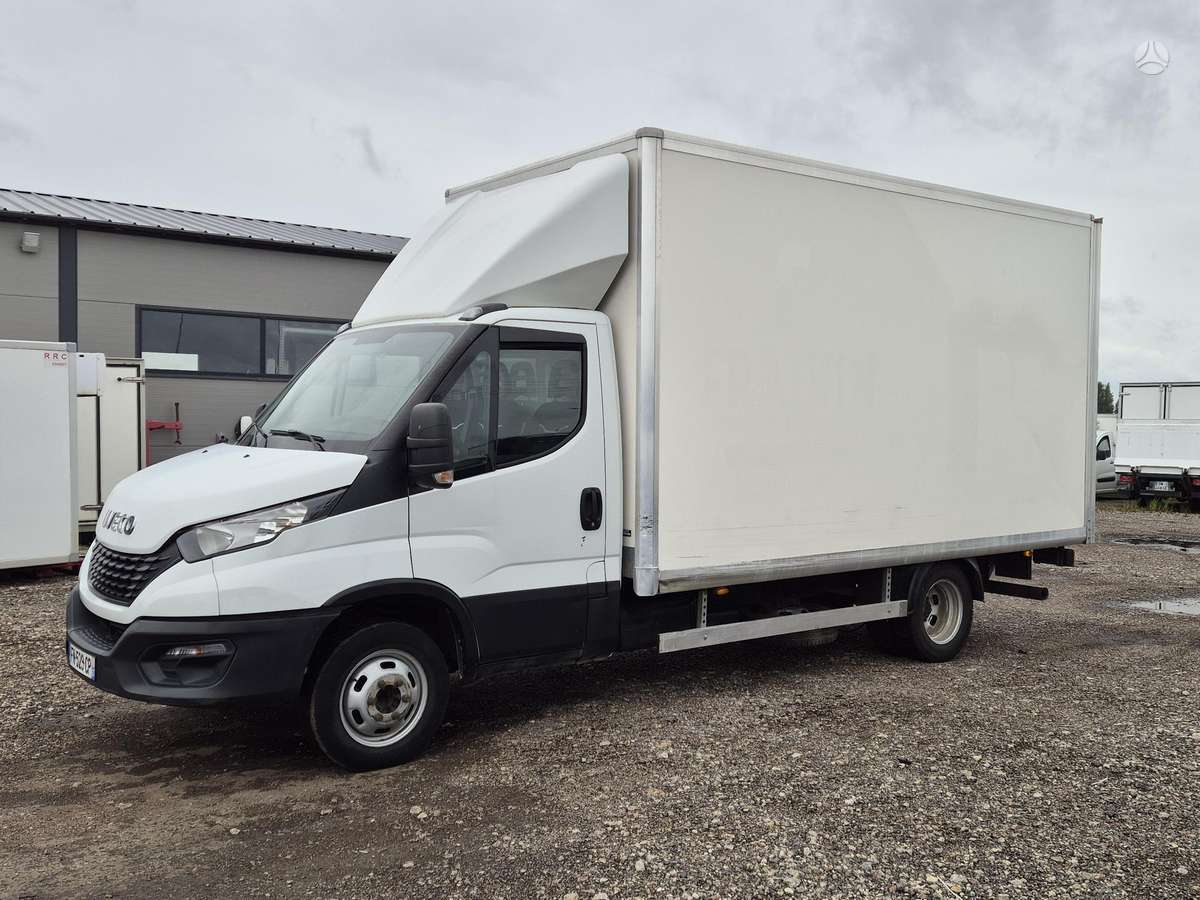 Iveco Daily, 2.3 l., cargo van