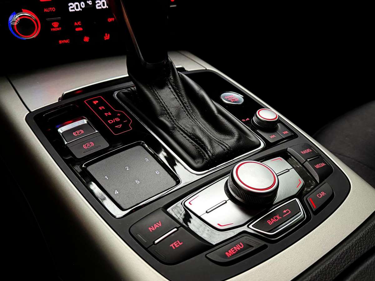Audi A6, 3.0 l., universalas