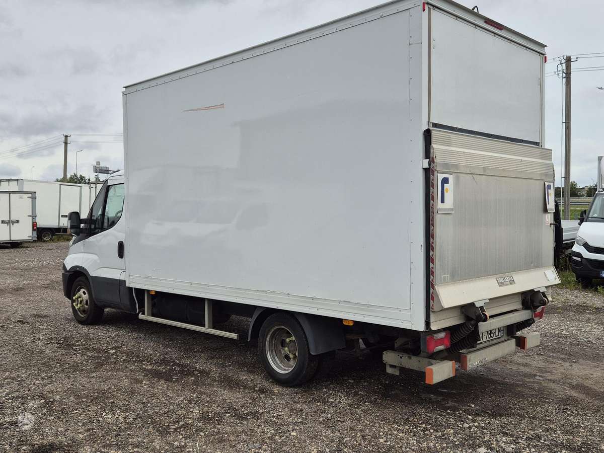 Iveco Daily, 2.3 l., cargo van