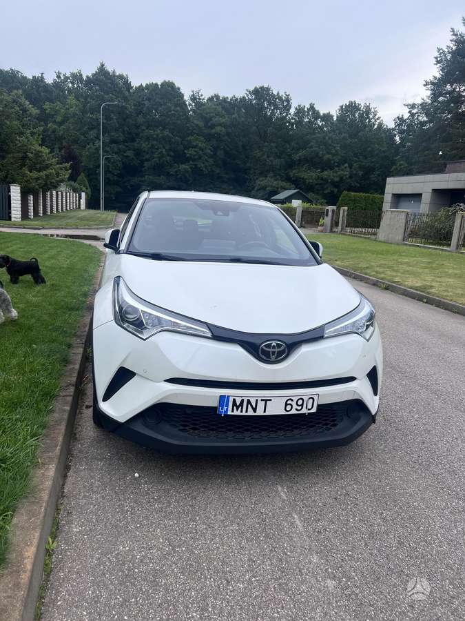 Toyota C-HR - 12