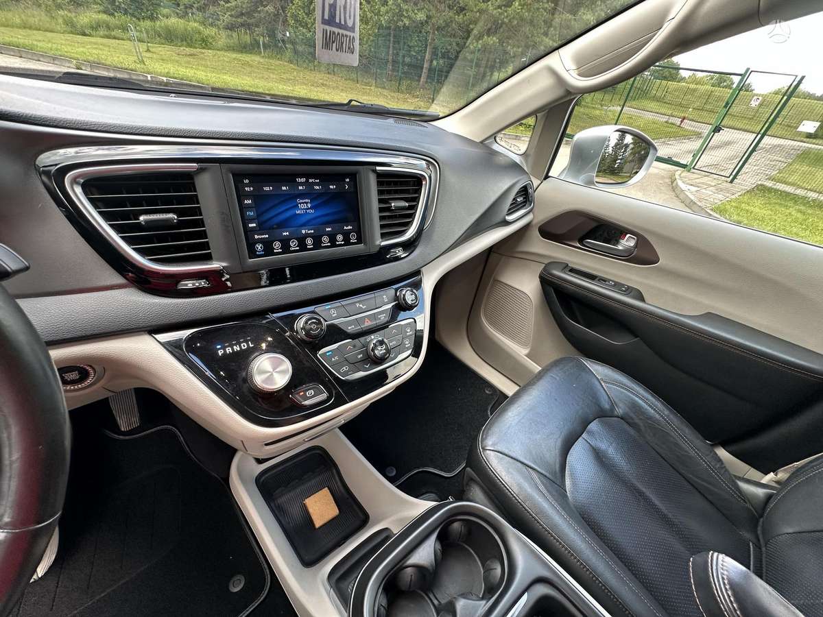 Chrysler Pacifica, 3.6 l., mpv / minivan