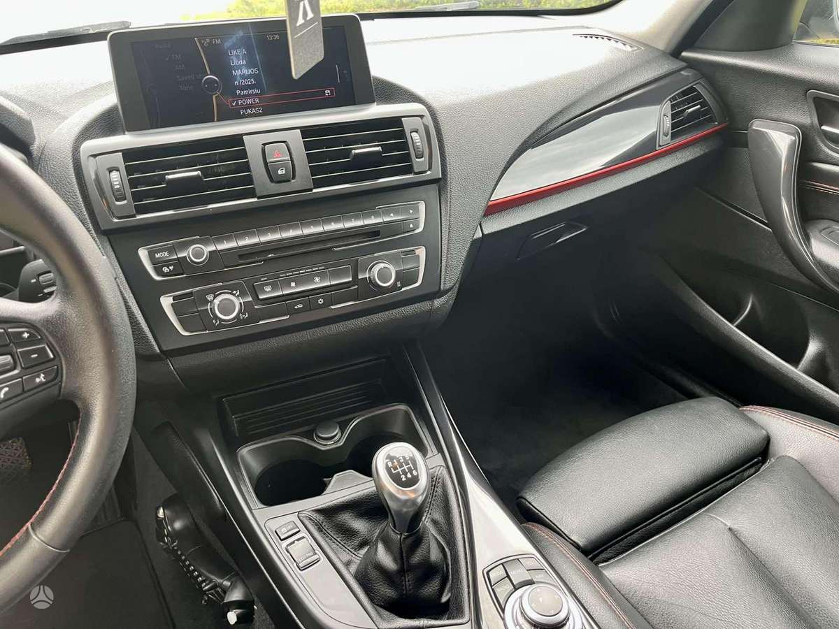 BMW 118, Хэтчбек