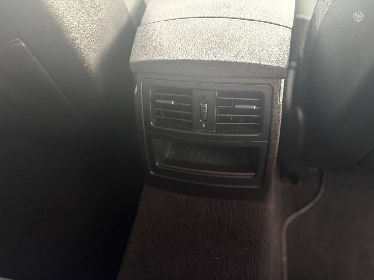 BMW 525, 2.5 l., Седан