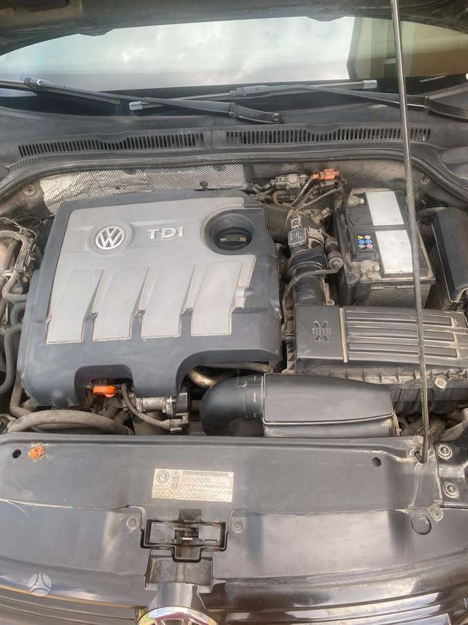 Volkswagen Jetta - 5