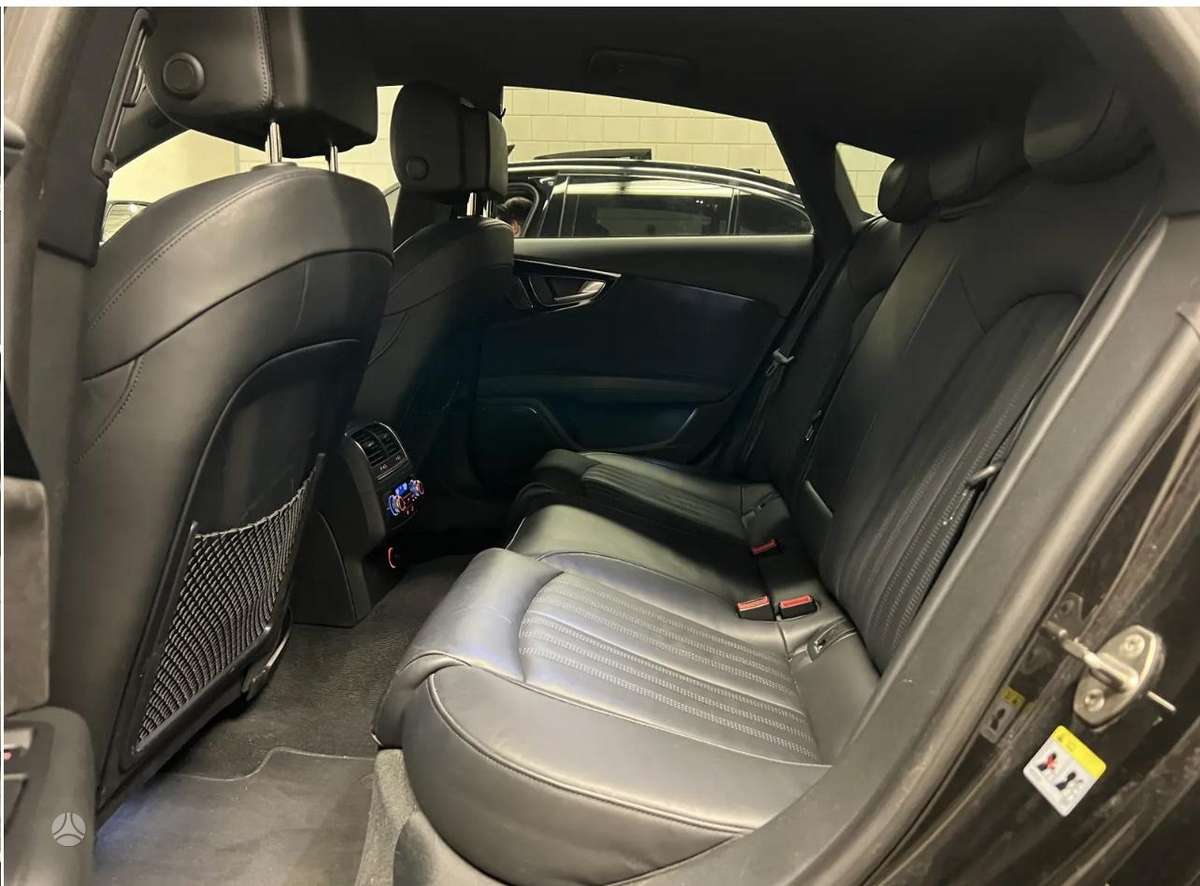 Audi A7, 1.8 l., hečbekas