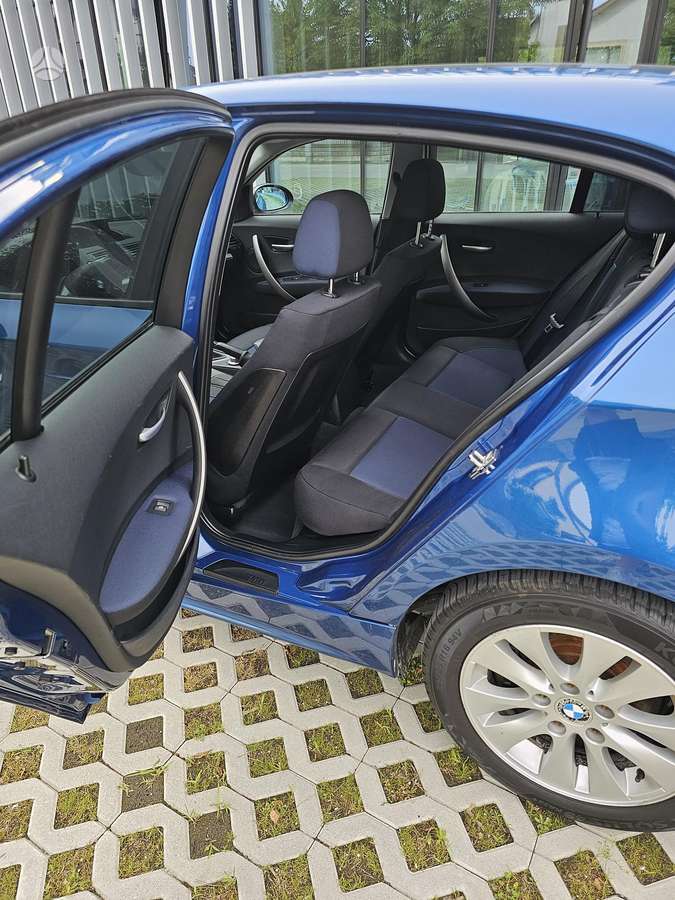 BMW 120, 2.0 l., hatchback