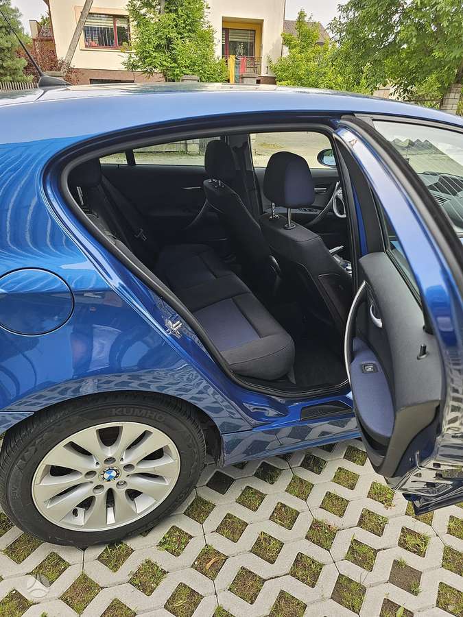 BMW 120, 2.0 l., hatchback