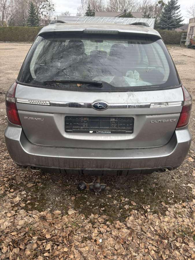 Subaru Outback, wagon