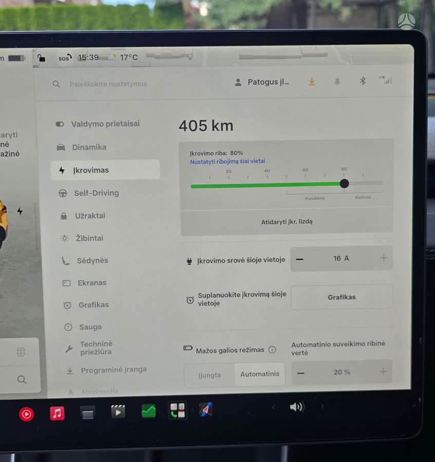Tesla Model Y, 82 kWh, hatchback