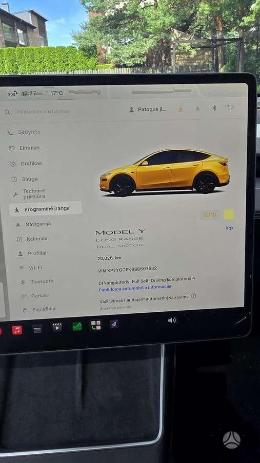 Tesla Model Y, 82 kWh, hatchback