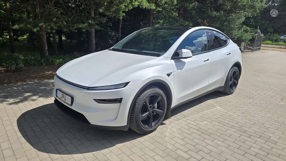 Tesla Model Y, 82 кВт·ч, Хэтчбек