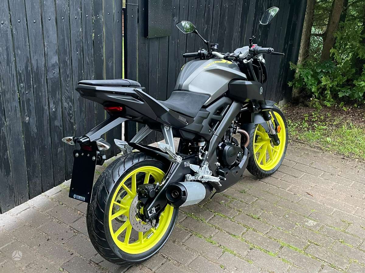 Yamaha MT 125cc, street / classic