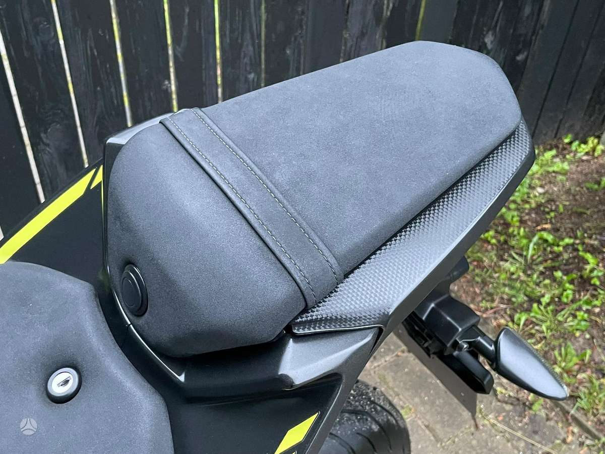 Yamaha MT 125cc, street / classic