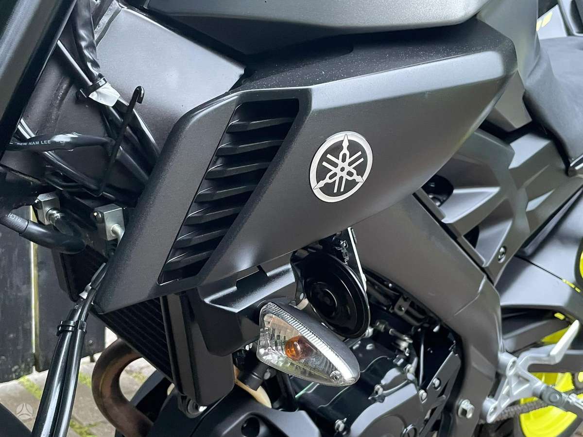 Yamaha MT 125cc, street / classic