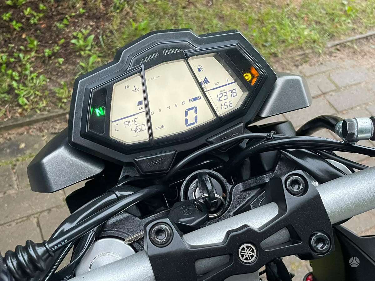 Yamaha MT 125cc, street / classic