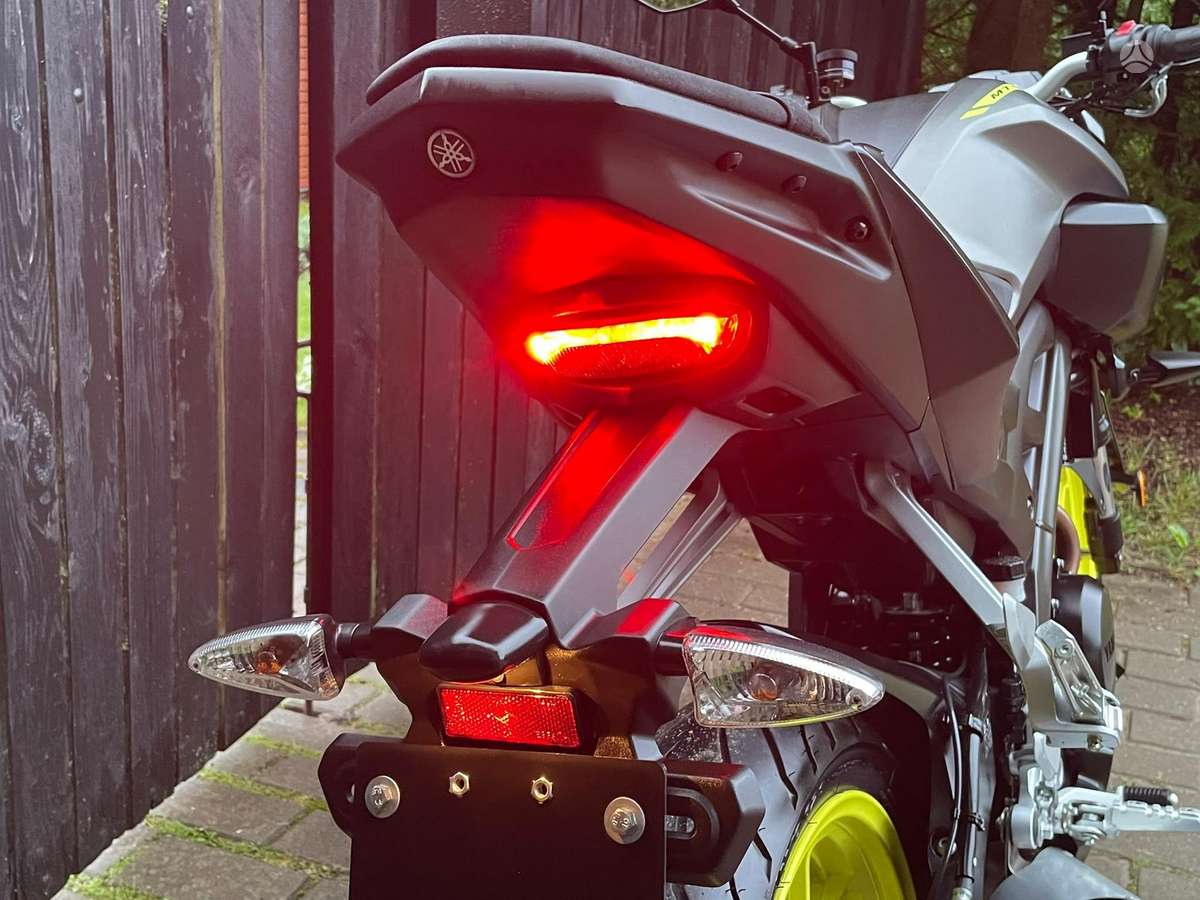 Yamaha MT 125cc, street / classic