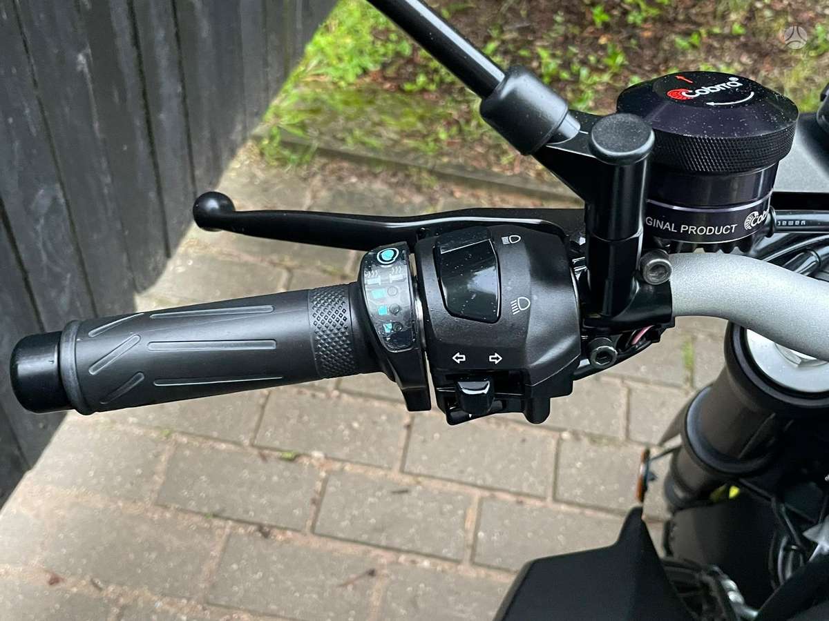 Yamaha MT 125cc, street / classic
