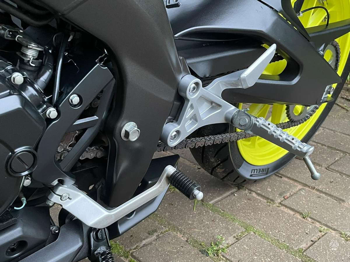Yamaha MT 125cc, street / classic