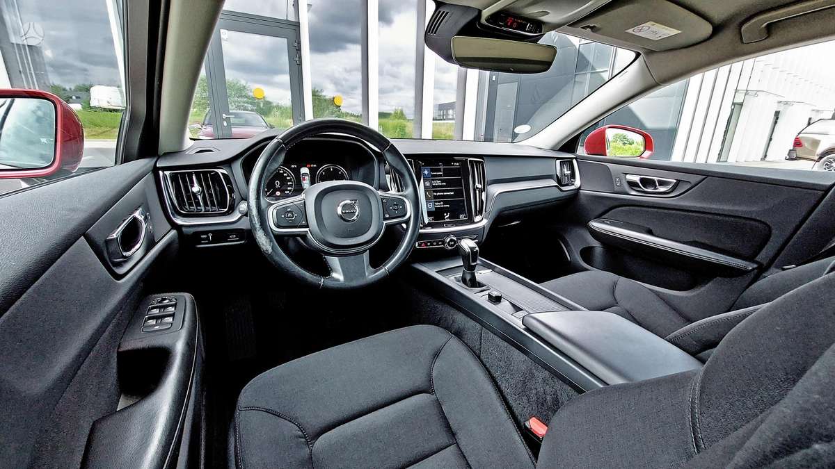 Volvo V60, 2.0 l., Универсал