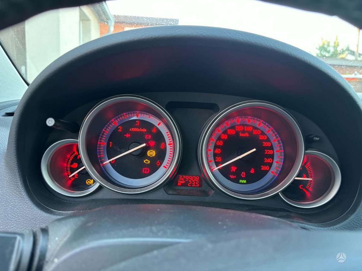 Mazda 6, 2.2 l., hatchback