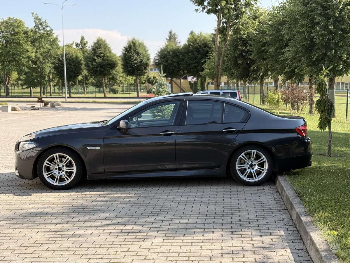 BMW 520, 2.0 l., sedanas