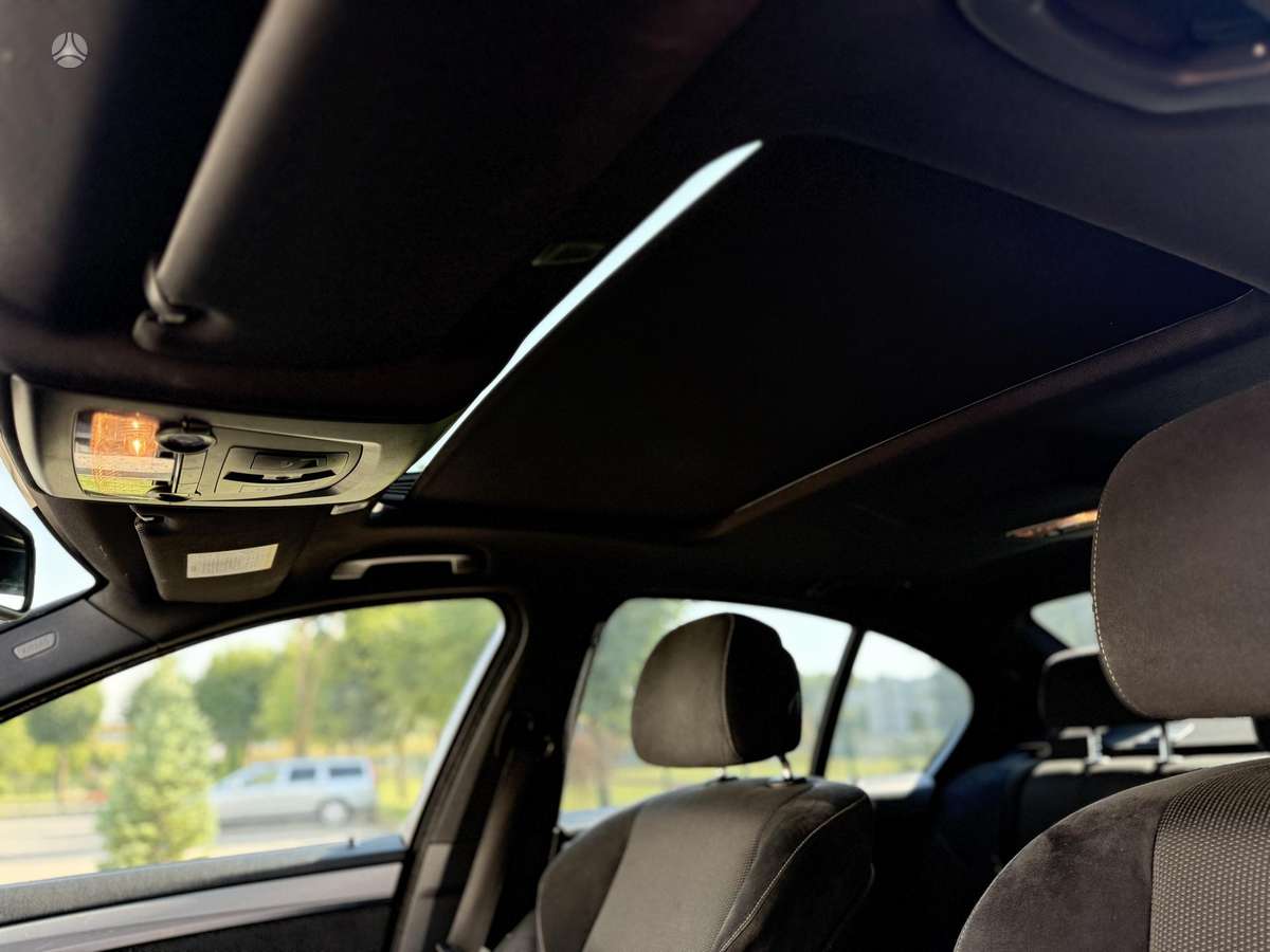 BMW 520, 2.0 l., sedanas