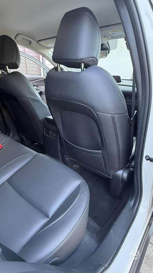 Mazda CX-30, 2.5 l., off-road / crossover
