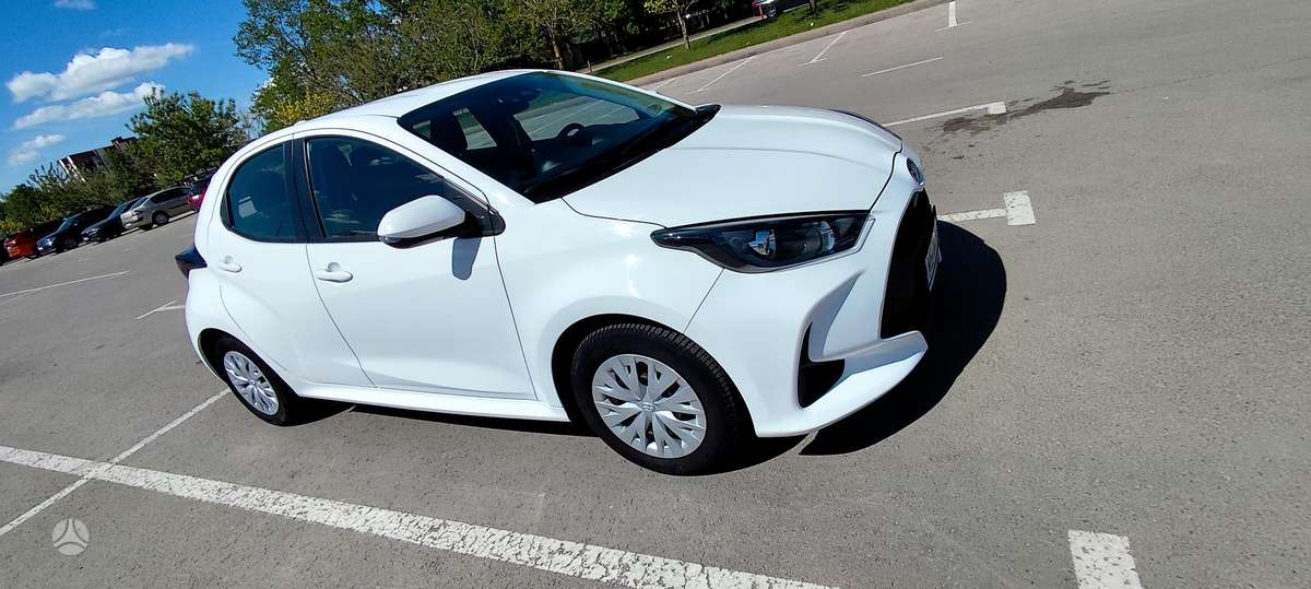 Toyota Yaris - 5