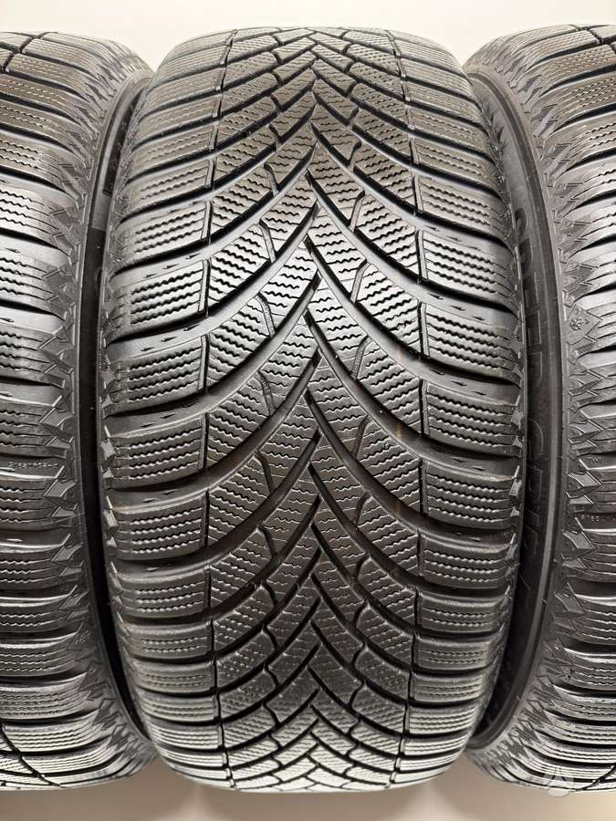 Semperit SpeedGrip 5 2022m, зимние 235/55 R18