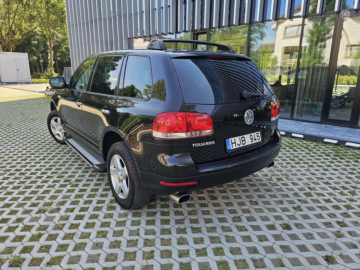 Volkswagen Touareg - 5
