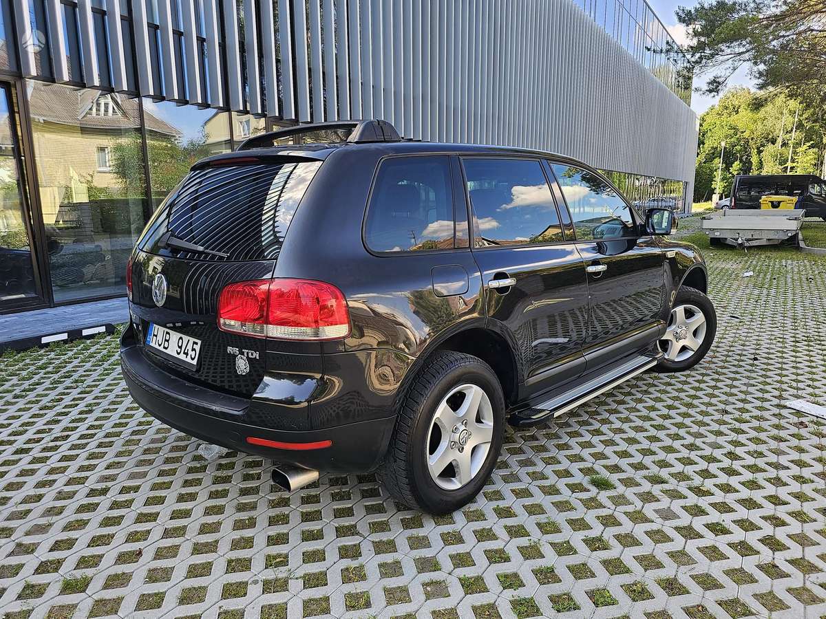 Volkswagen Touareg - 6